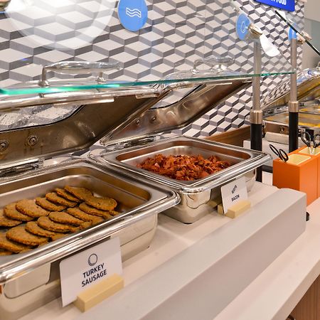 Holiday Inn Express & Suites Litchfield By Ihg Buitenkant foto