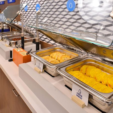 Holiday Inn Express & Suites Litchfield By Ihg Buitenkant foto