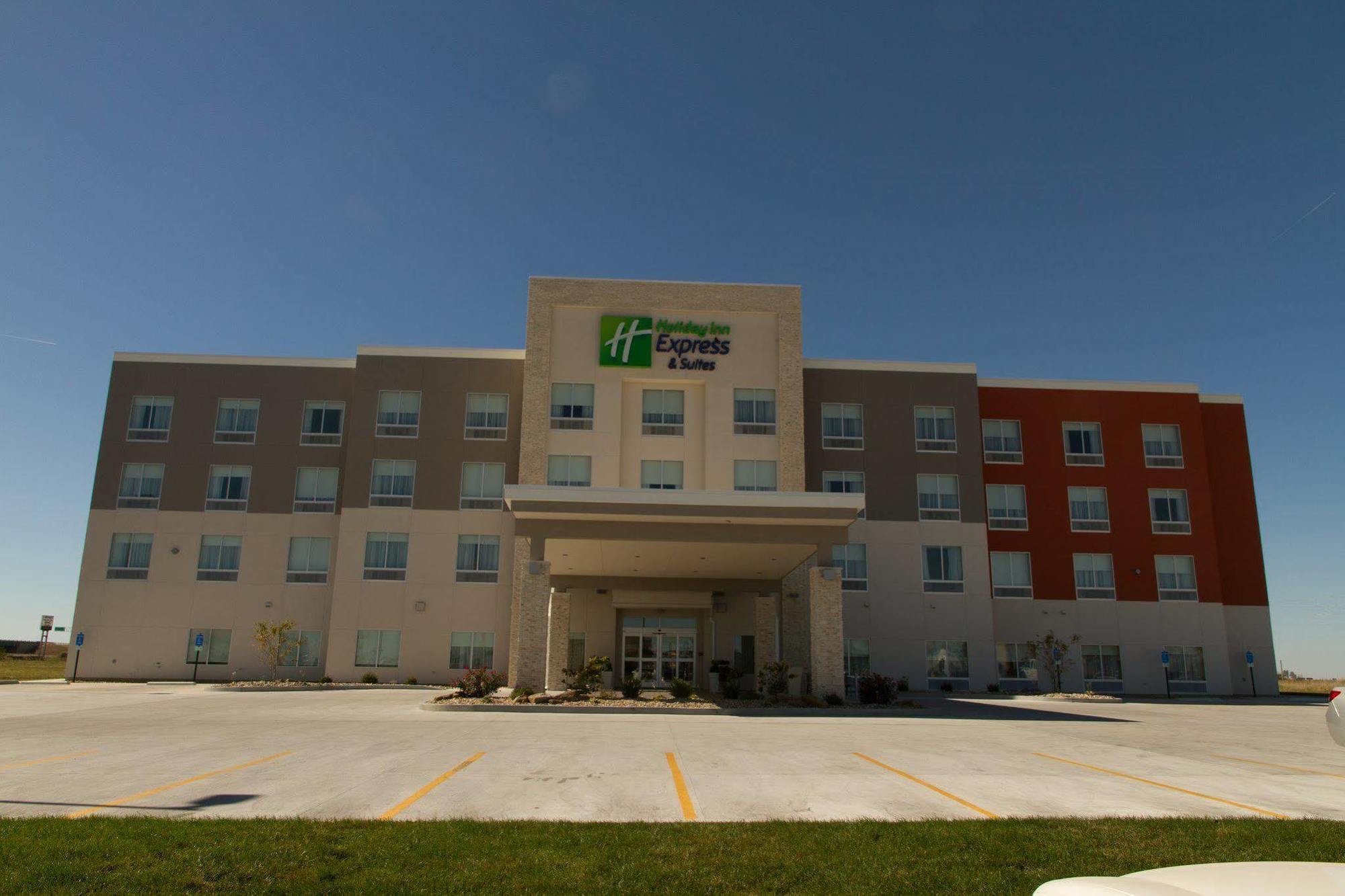 Holiday Inn Express & Suites Litchfield By Ihg Buitenkant foto
