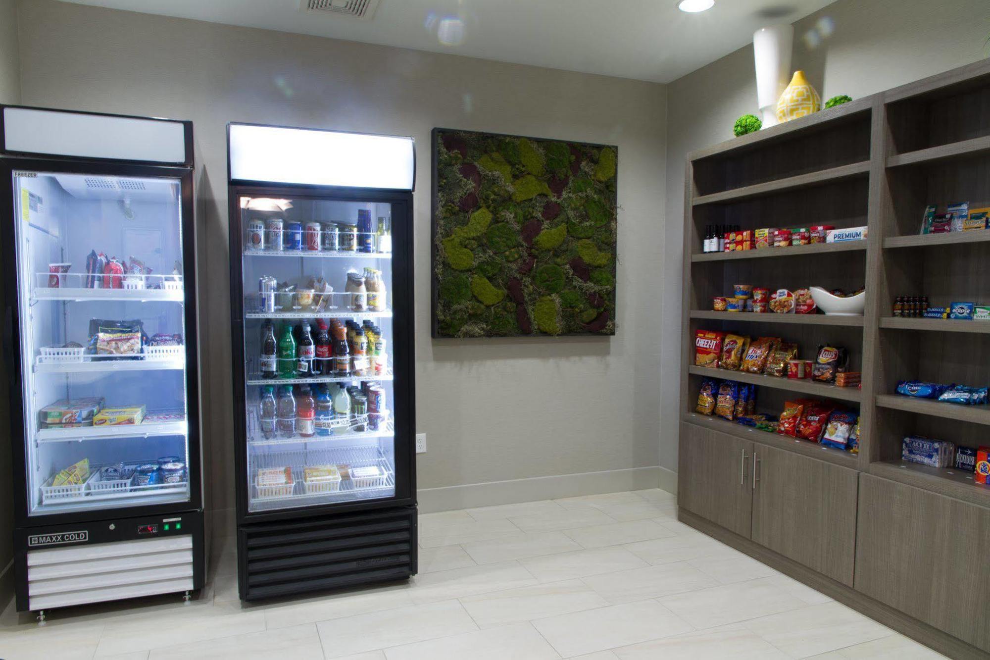 Holiday Inn Express & Suites Litchfield By Ihg Buitenkant foto